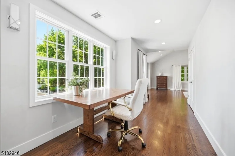 Photo of 3 Orient Way