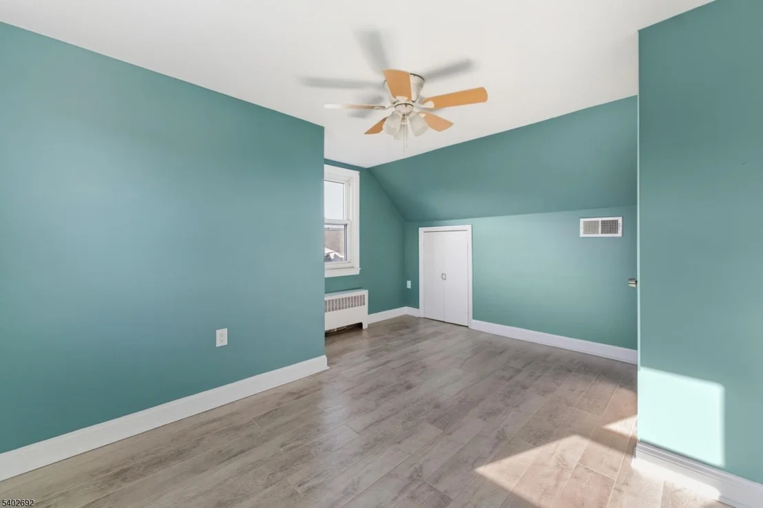 Photo of 601 Fairway Rd
