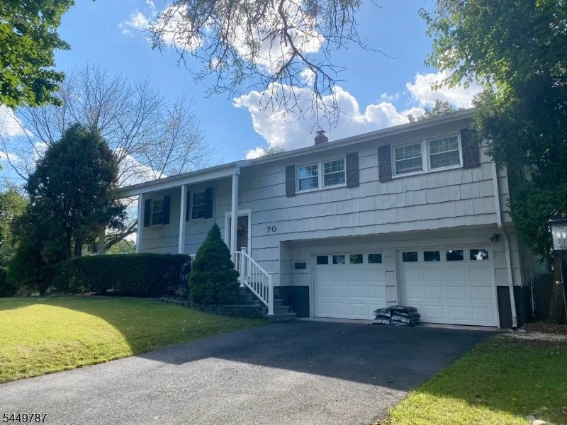 Photo of 70 Appleman Rd