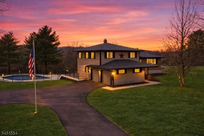 Photo of 16 SCHAAF ROAD