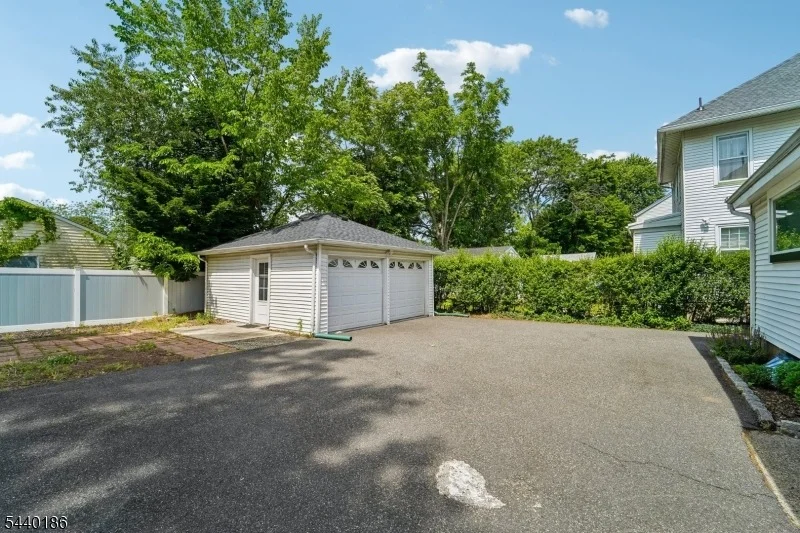Photo of 34 Cypress St