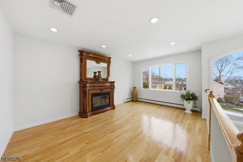 Photo of 270 Baldwin Ave