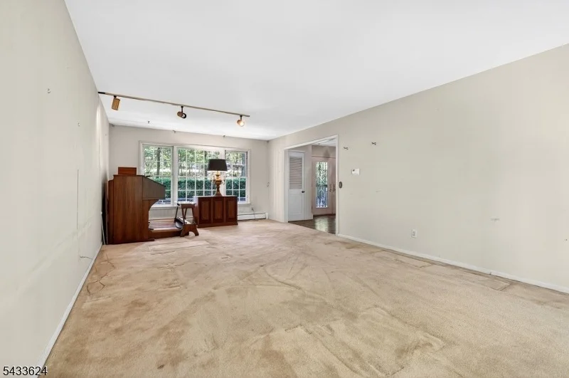 Photo of 53 Joan Drive