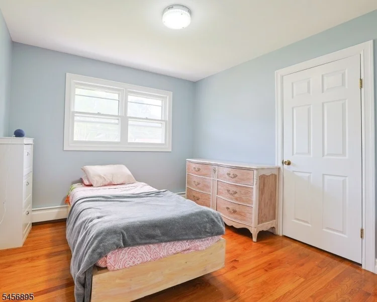 Photo of 17 Corwin St