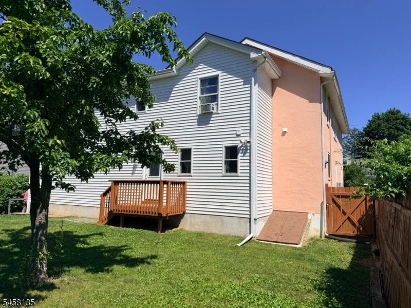 Photo of 23 Ferro Monte Ave