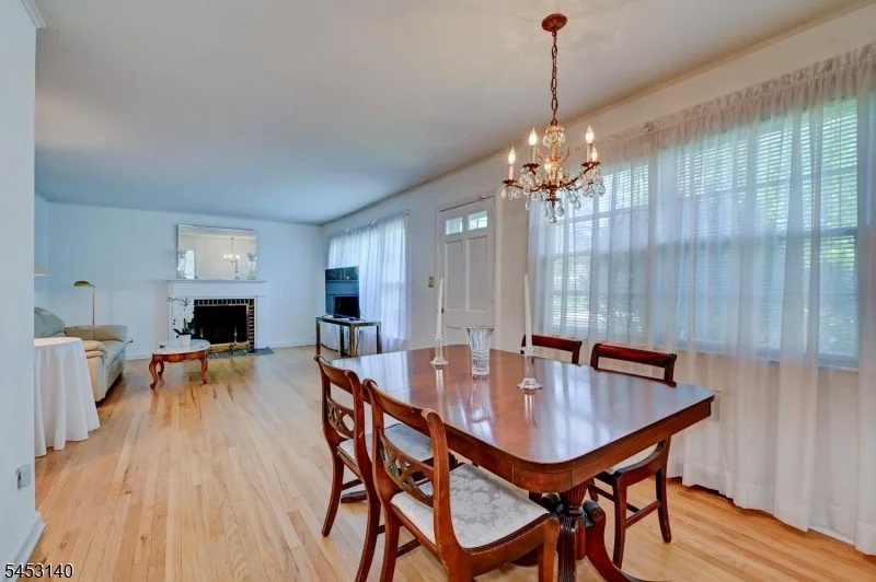 Photo of 271 Summit Rd