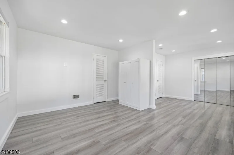 Photo of 13 Munsey Rd
