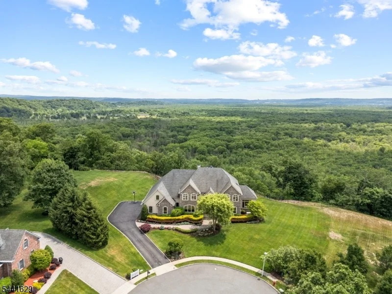 Photo of 15 Adams Way