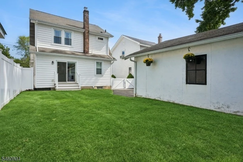 Photo of 16 Remer Ave