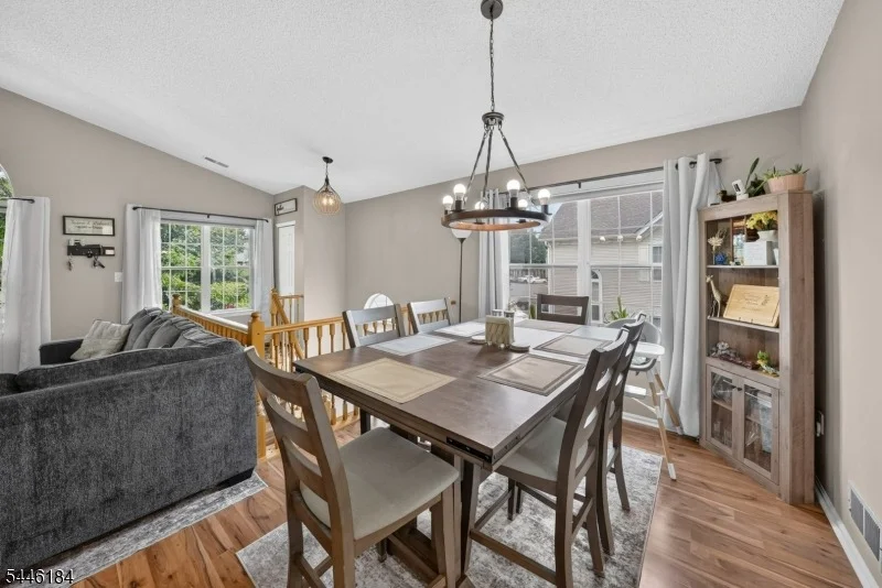 Photo of 161 Gregory Ln