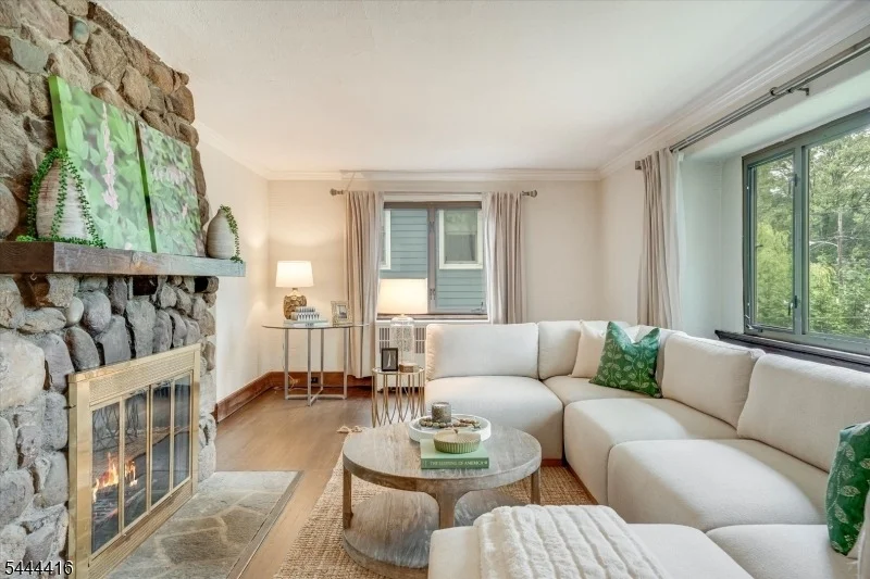 Photo of 43 Pine St