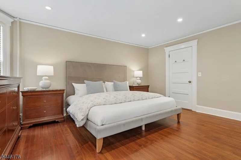 Photo of 26 Mountain Ave