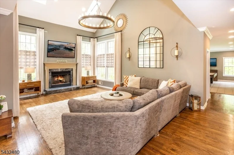 Photo of 9 Edgewood Ter