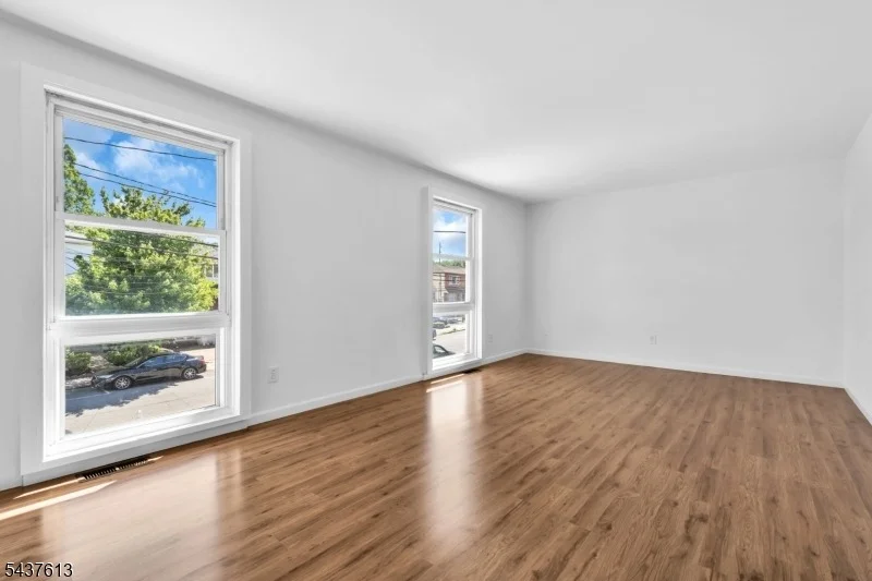 Photo of 23 Colonial Dr