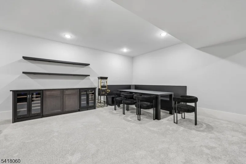 Photo of 424 E Ridgewood Ave