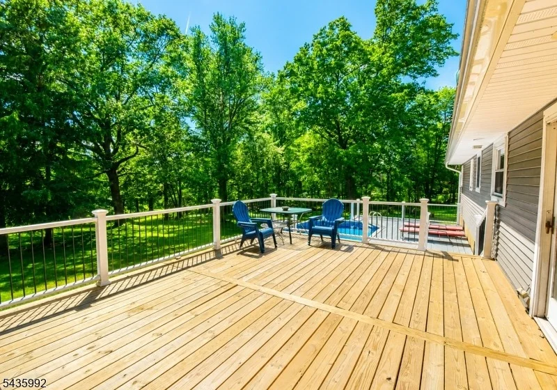 Photo of 567 Foothill Rd