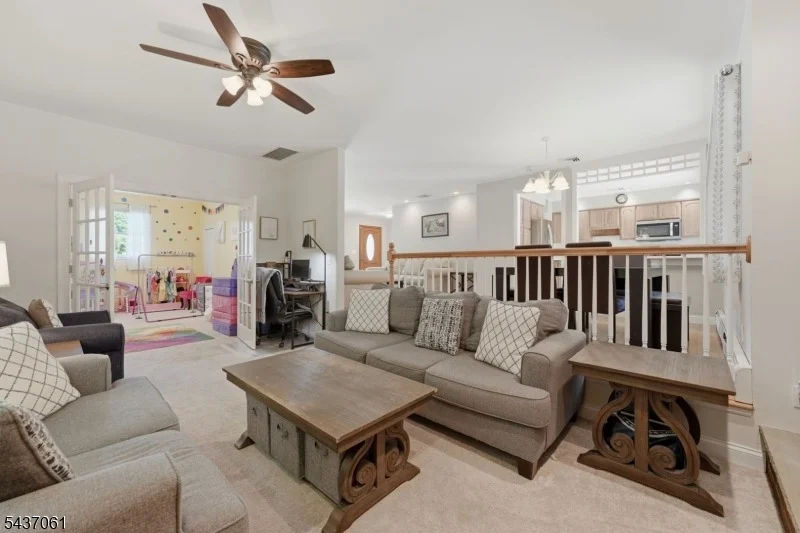 Photo of 16 Windsor Dr