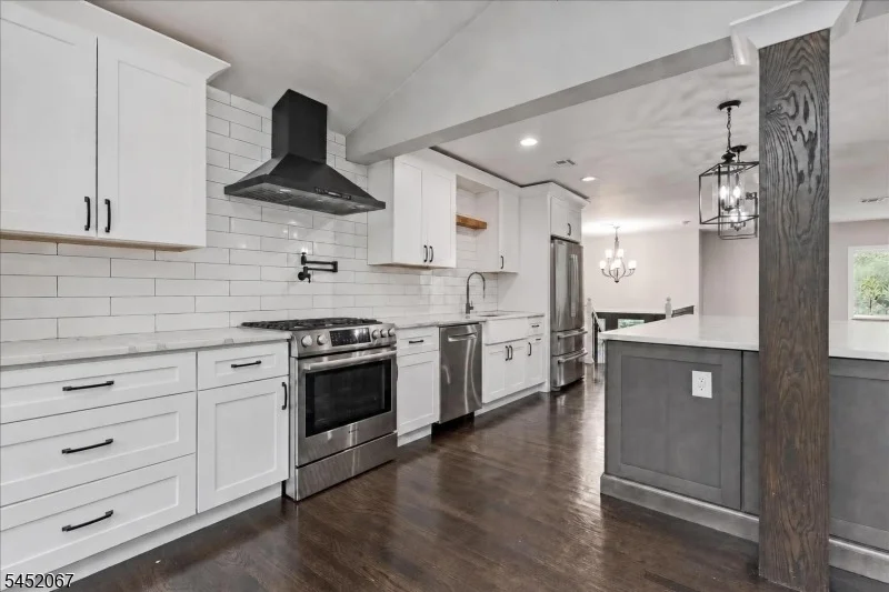 Photo of 23 Douglas Dr