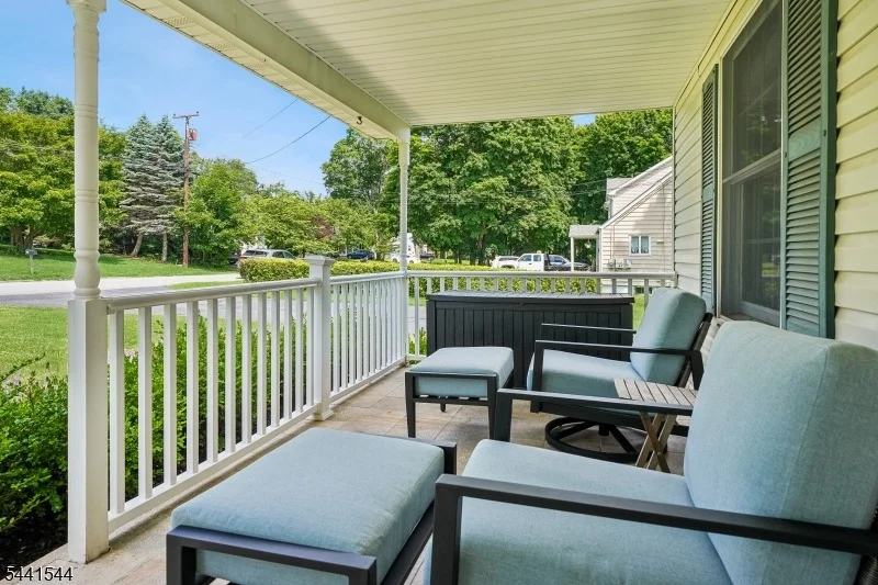 Photo of 26 Longview Ave