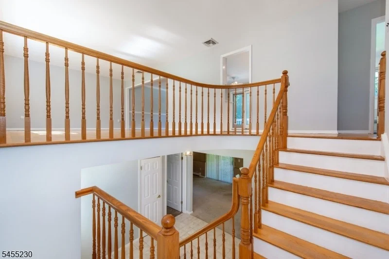 Photo of 14 Winding Way