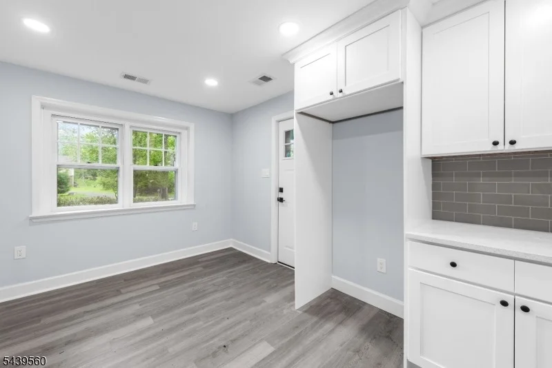 Photo of 20 Cooper Ln
