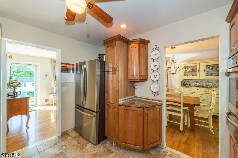 Photo of 540 Herrick Dr