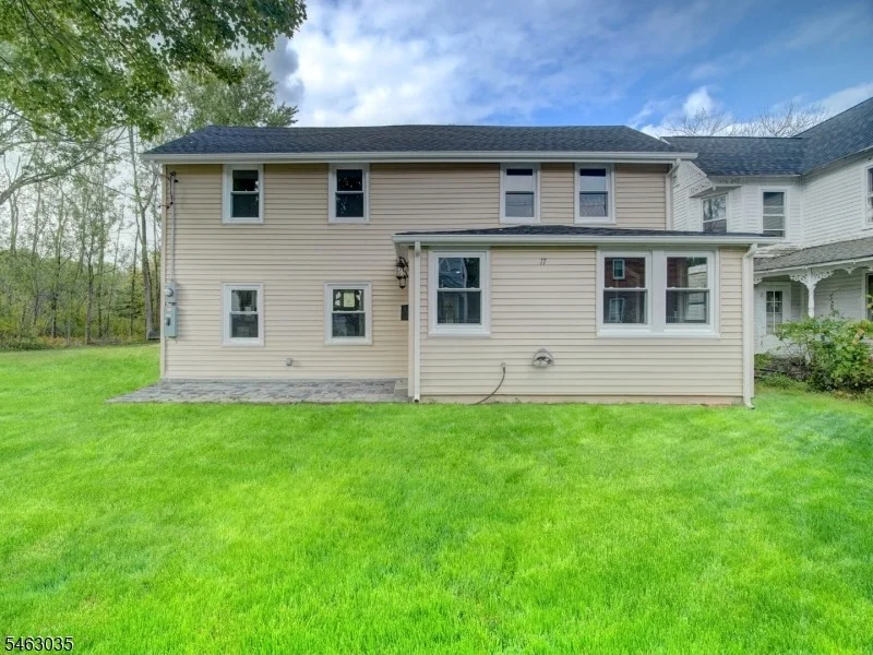 Photo of 17 Lock St