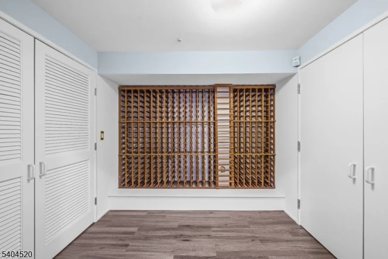 Photo of 451 Mountain Ave