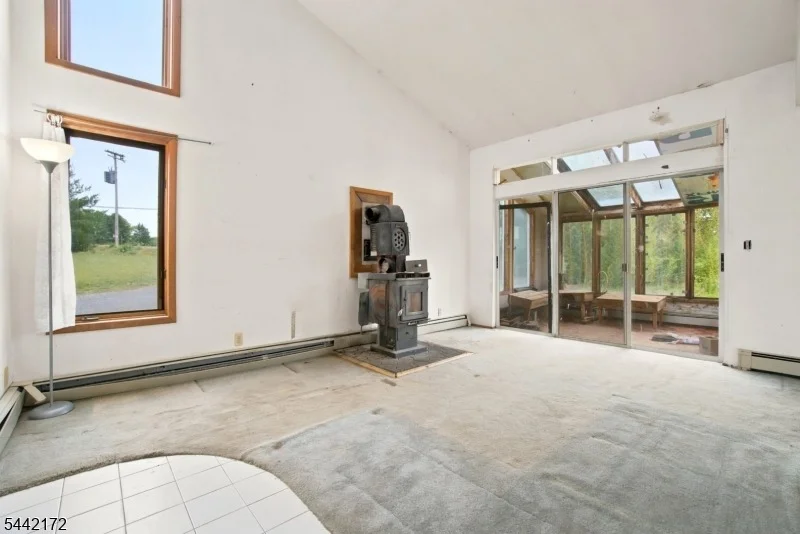 Photo of 175 Wertsville Rd