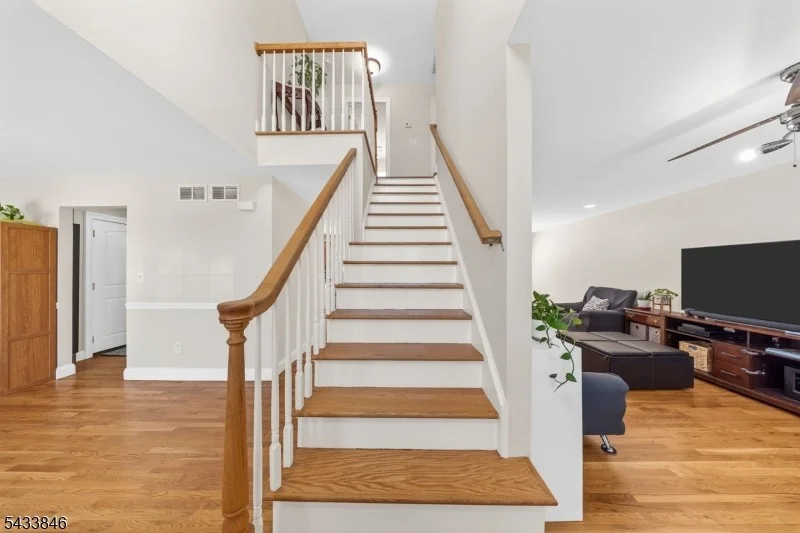 Photo of 418 Oak St