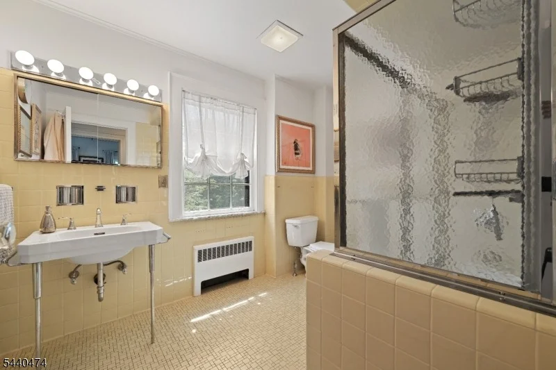 Photo of 111 Upper Mountain Ave