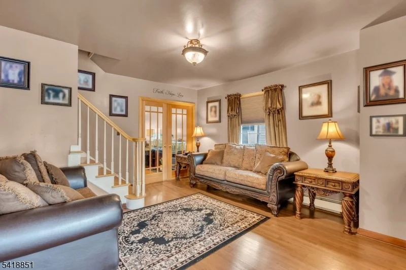 Photo of 104 Prospect St