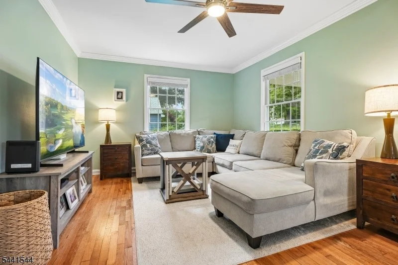 Photo of 26 Longview Ave