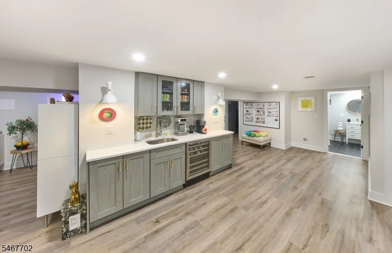 Photo of 46 Ridgeway Ave