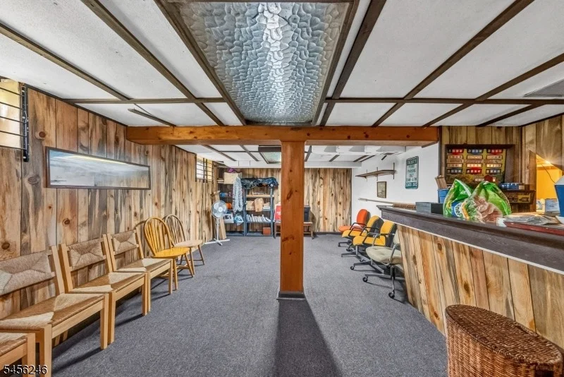 Photo of 12 Omaha Dr