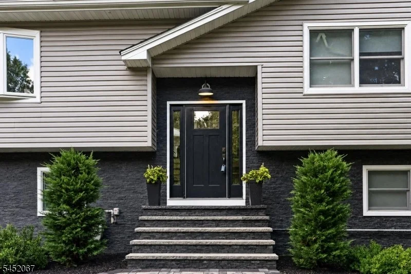 Photo of 23 Douglas Dr