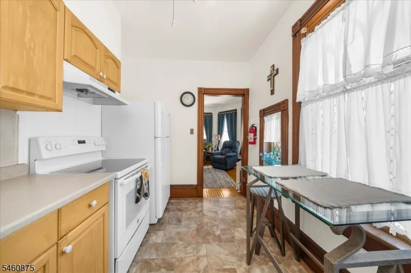 Photo of 128 Belvidere Ave