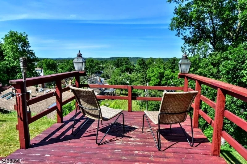 Photo of 27 Joan St