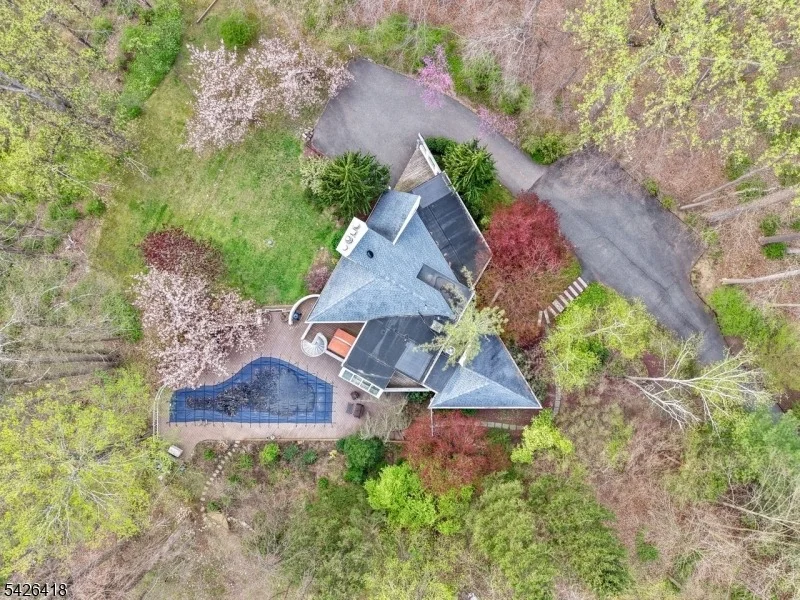 Photo of 72 Washington Valley Rd