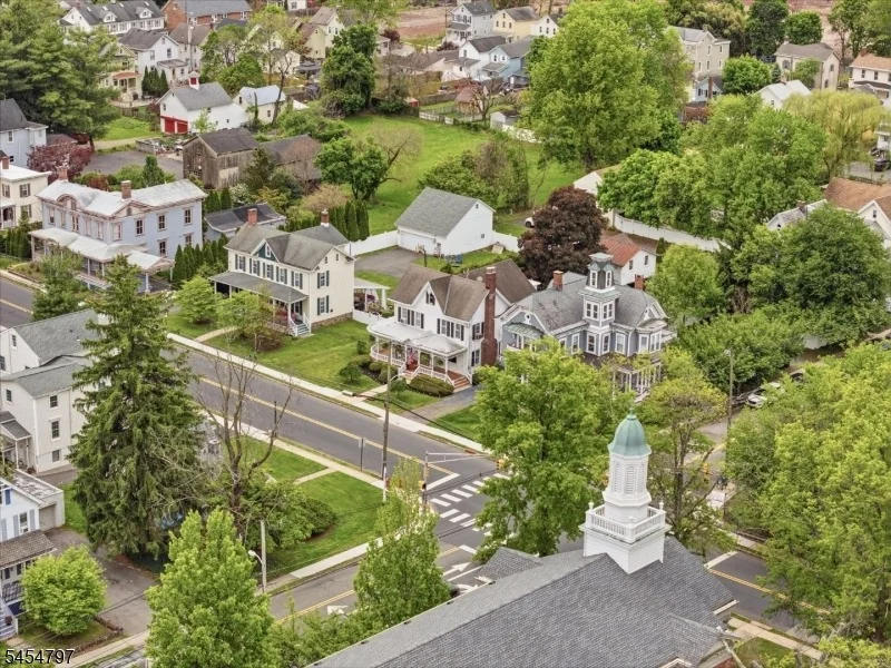 Photo of 175 Main St