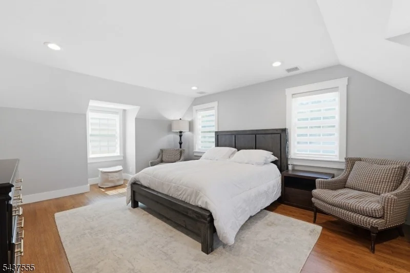 Photo of 307 N Farview Ave