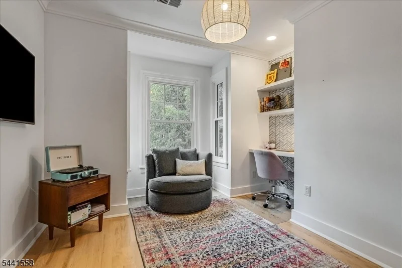 Photo of 27 Montclair Ave