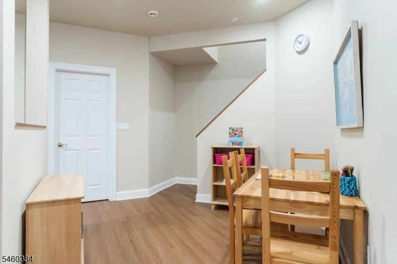 Photo of 16 Trinity Pl