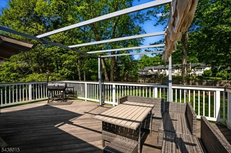 Photo of 12 River Rd