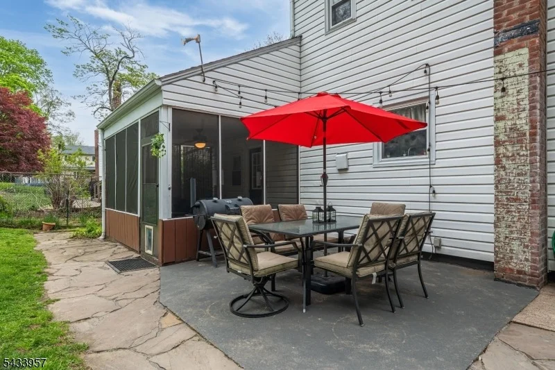Photo of 7 Spier Dr