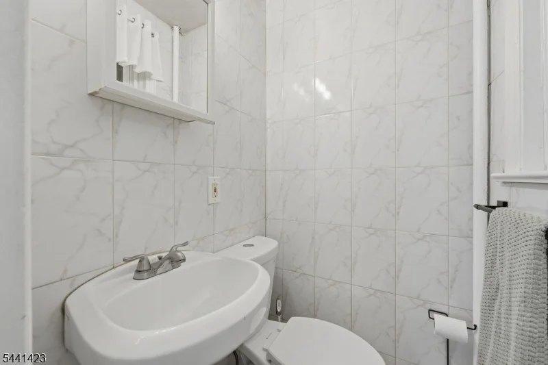 Photo of 217 8Th Ave