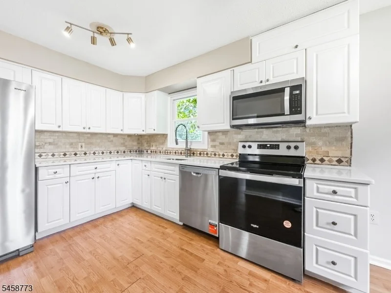 Photo of 26 Kynor Ave