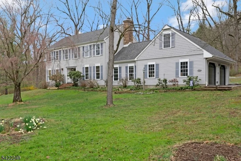 Photo of 66 Grayrock Rd