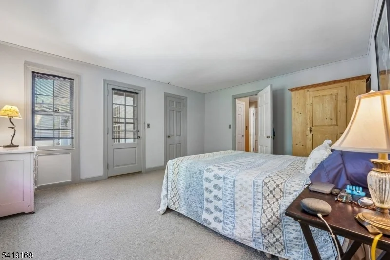 Photo of 343 Forest Rd