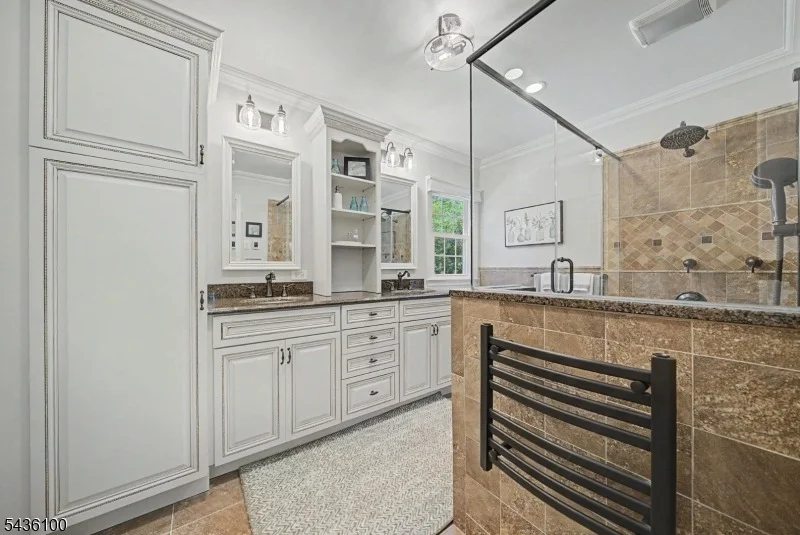 Photo of 13 MABRO DRIVE